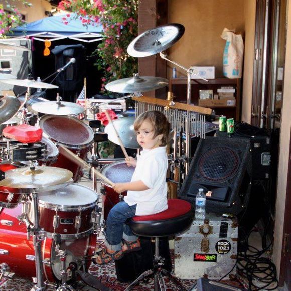 Meet your Posher, Anikai - Picture 1 of 1